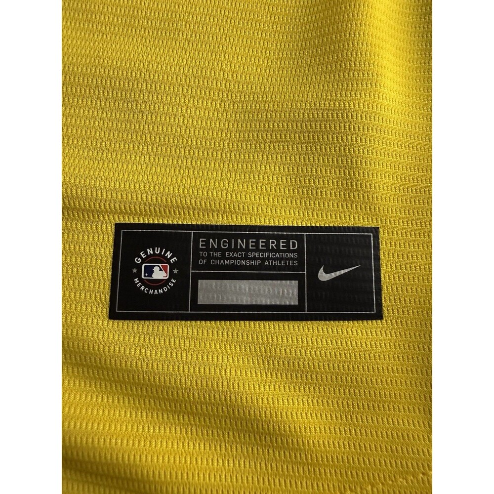 Boston Red Sox Nike City Connect Yellow Youth Jersey – Size M - Excellent - Picture 4 of 7